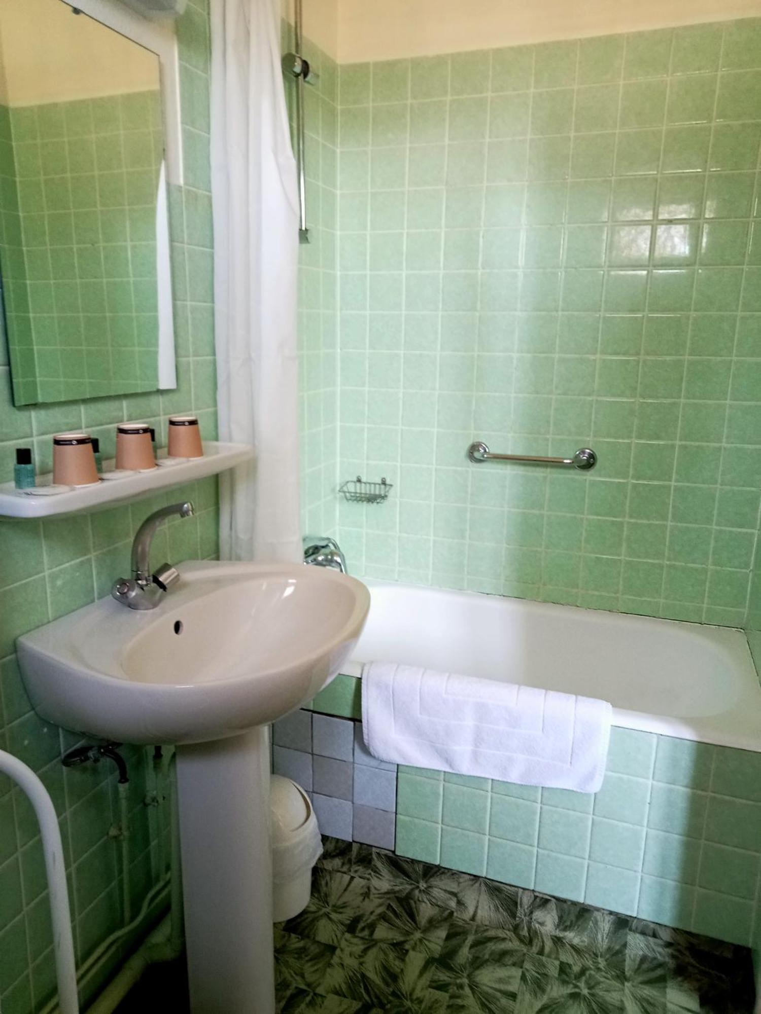 L'Auberge De Lugos Habitación foto